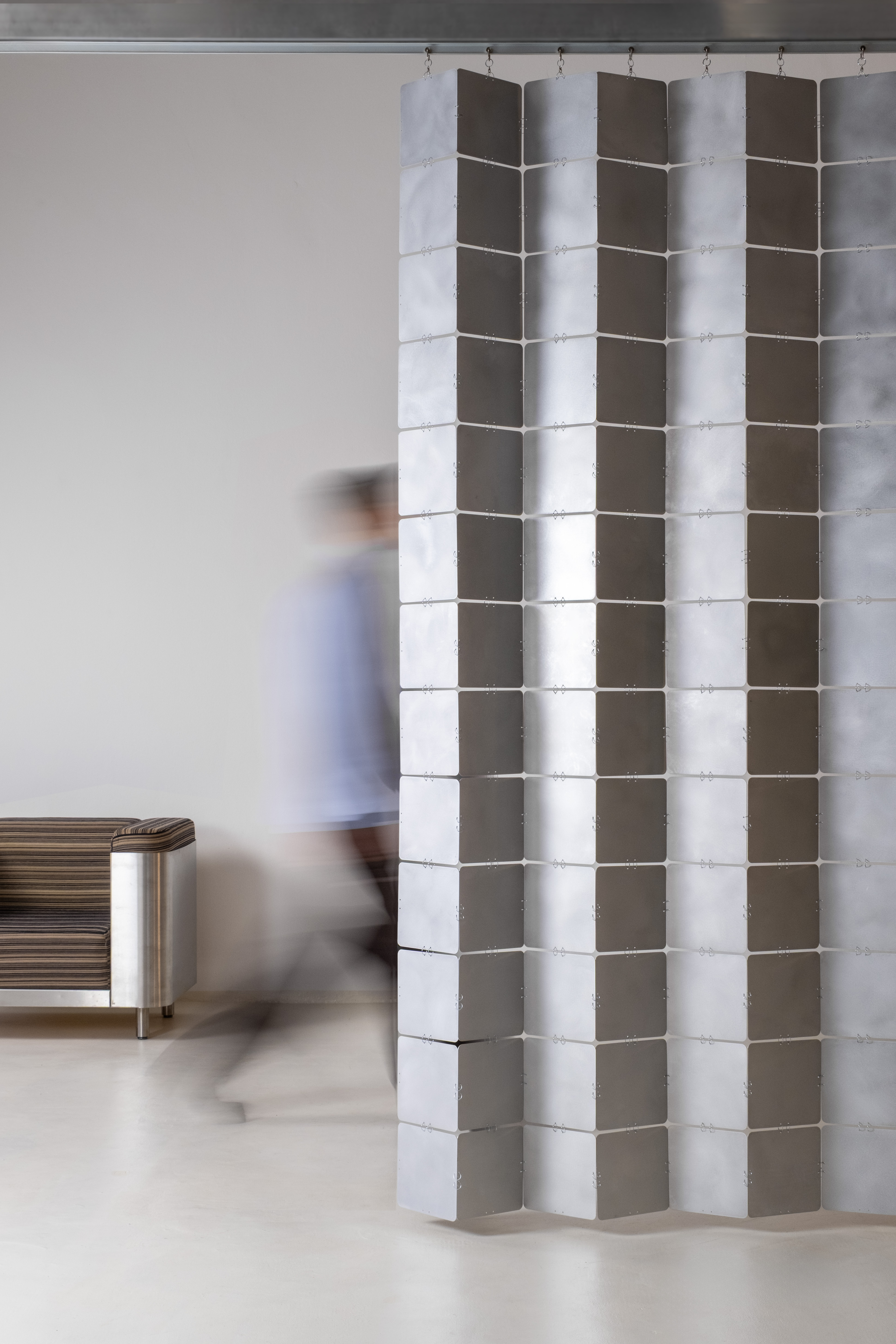 NOLASTAR - the modular room divider and curtain system